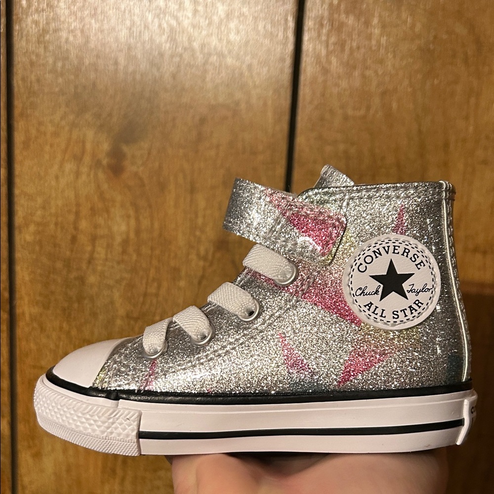 Converse Silver Glitter High-Tops Size 5c